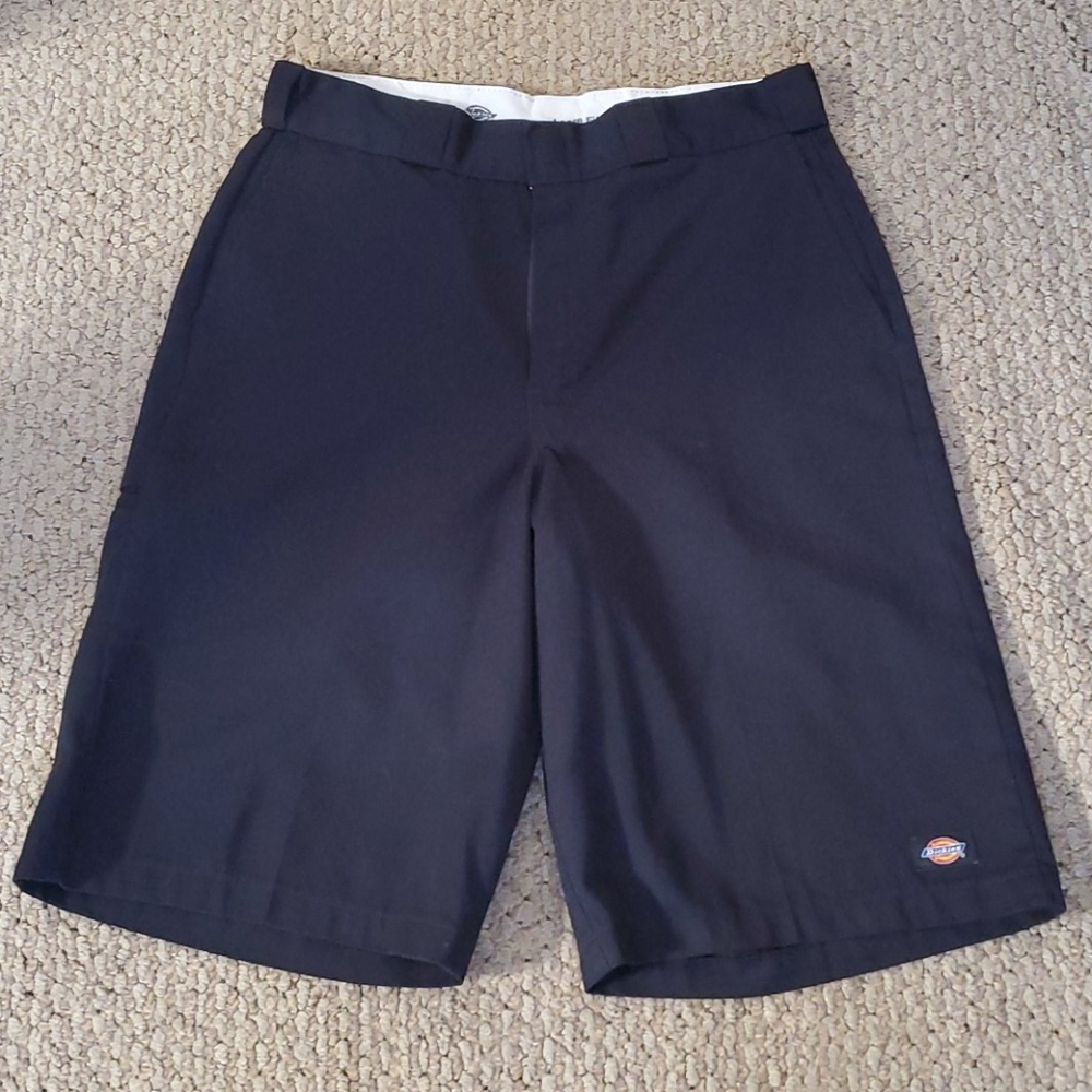 Dickies Men's black work shorts "Loose Fit"